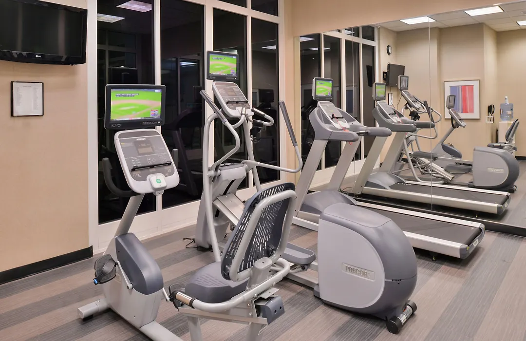 Holiday Inn Kansas City Airport By Ihg-1